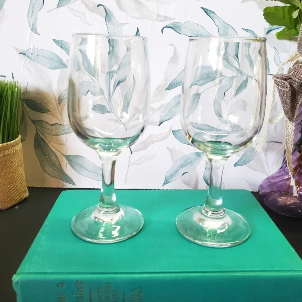 Small Wine Glass 2pc Set